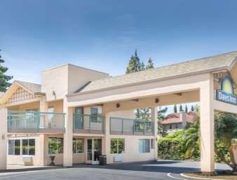 Days By Wyndham Redwood Redwood City
